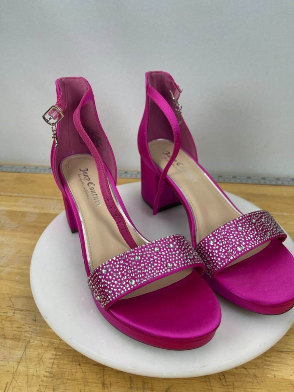 Juicy Couture JC Nelly Pink Satin Rhinestone Heels Sandals 9 NWOB